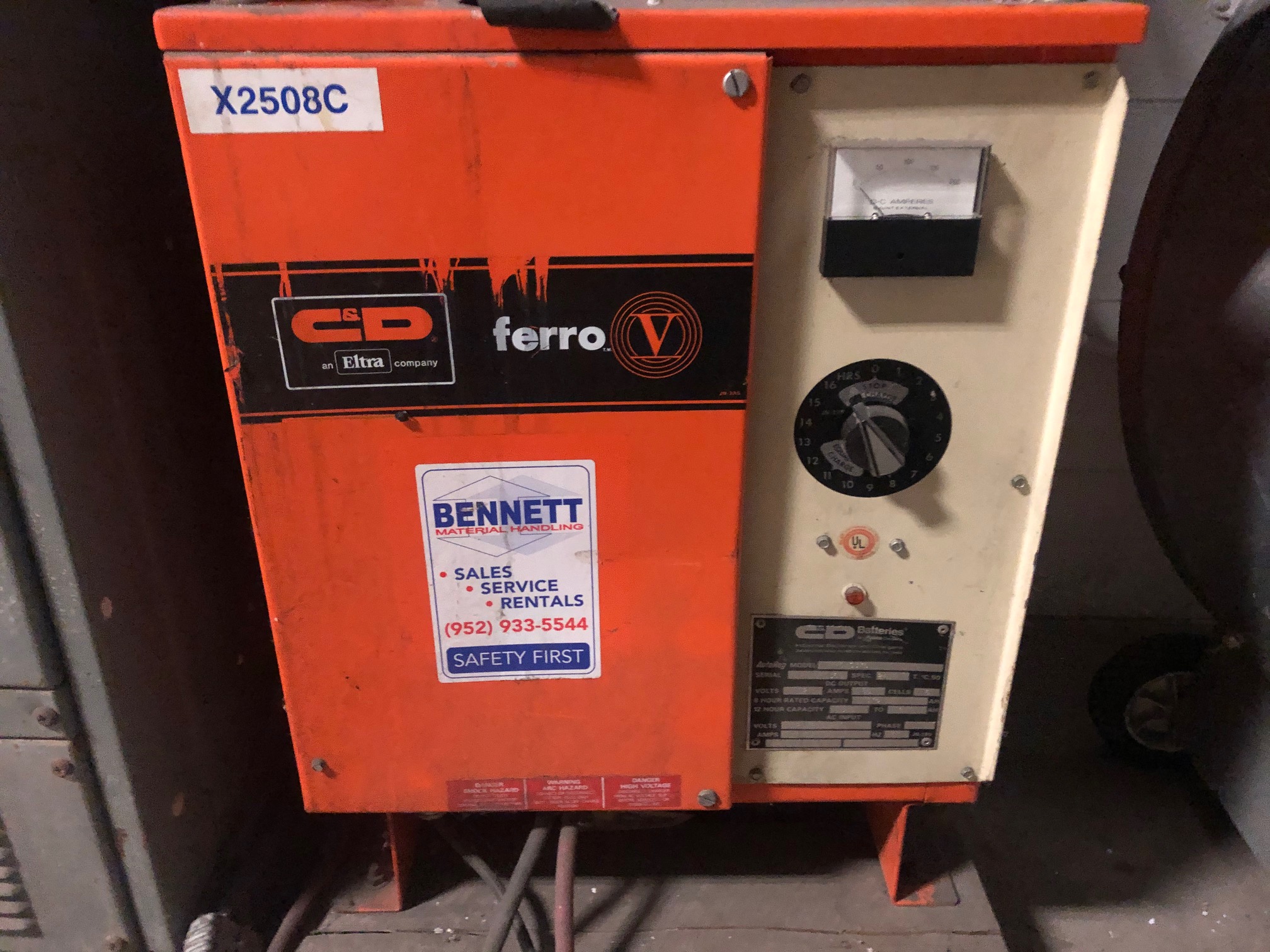 C&D Ferro Forklift Charger